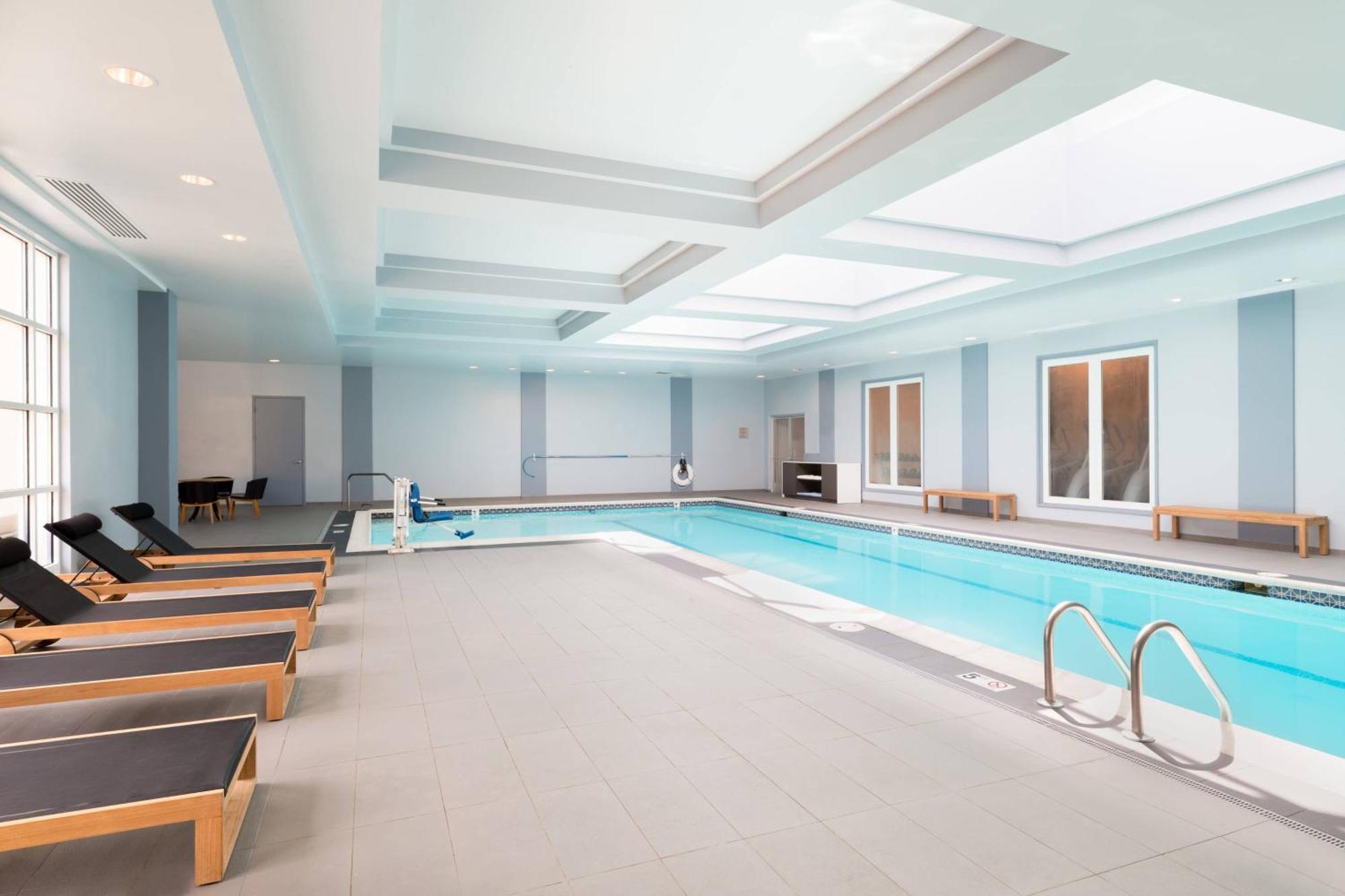 Mystic Marriott Hotel And Spa Groton Buitenkant foto