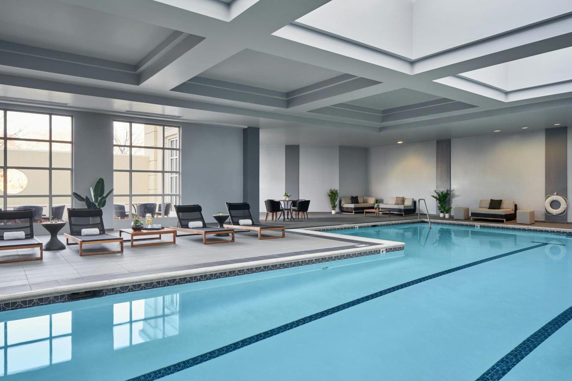 Mystic Marriott Hotel And Spa Groton Buitenkant foto